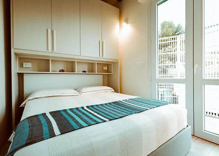 Panorama House アパート アラッシオ